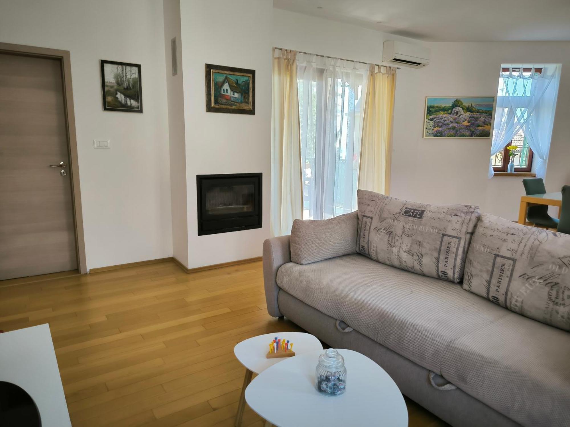 Apartment Matea Опатия Екстериор снимка